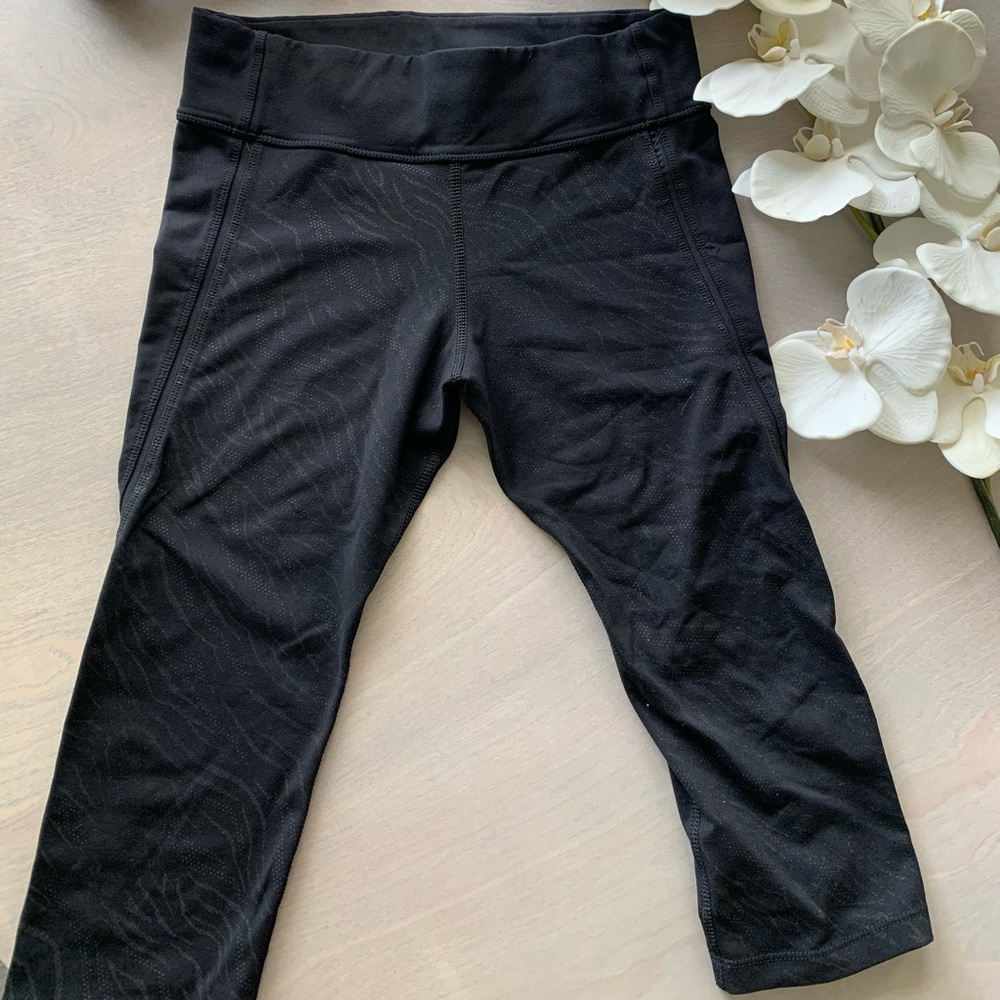 Black leggings